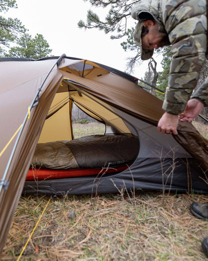 Mountain Star 3 Person Tent | Gunmetal-Camel