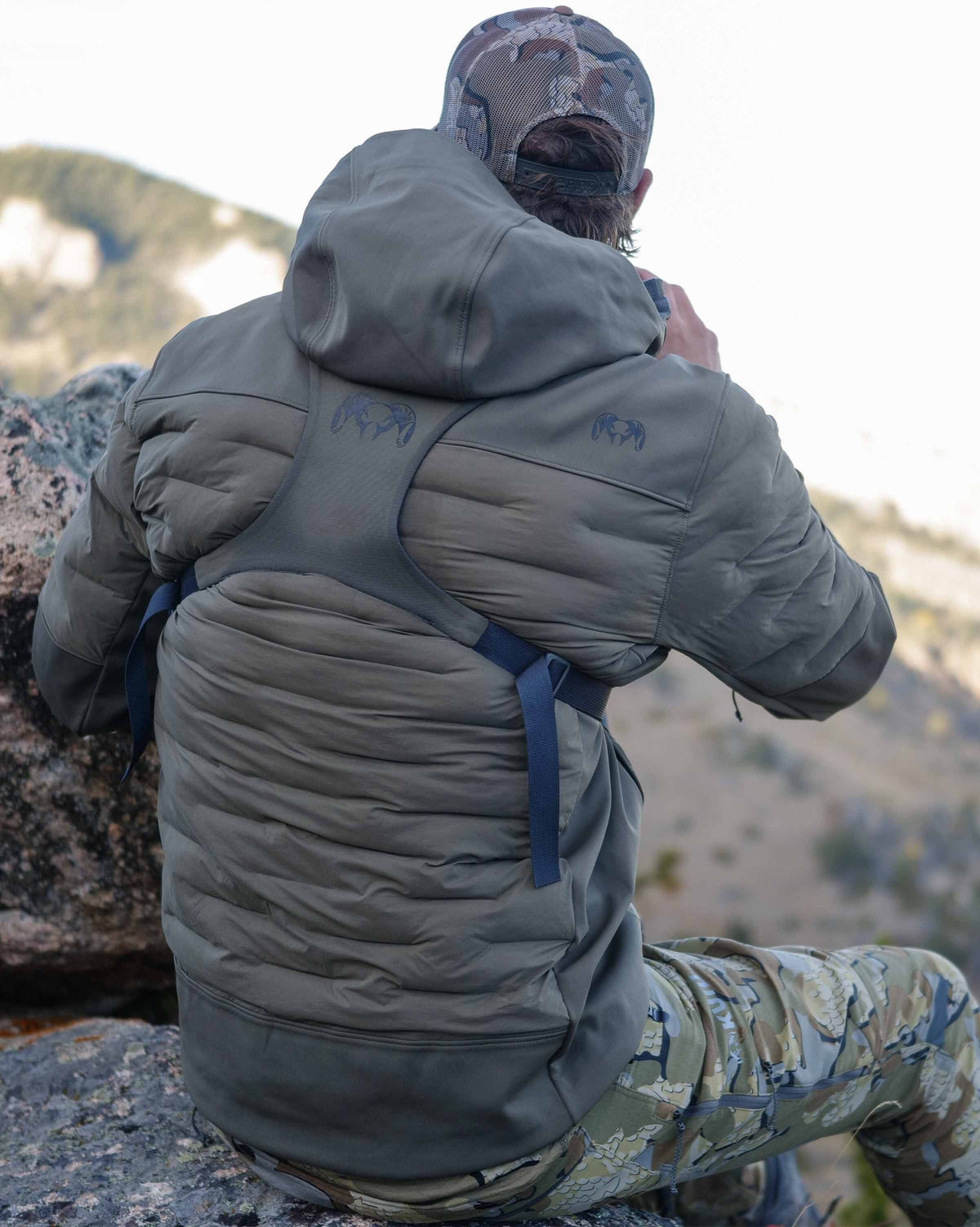 Axis Thermal Hybrid Hooded Jacket | Vias