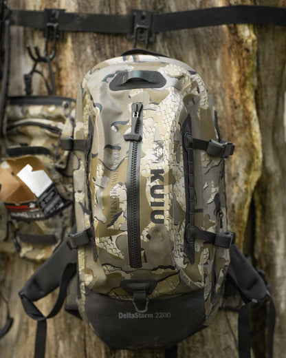 DeltaStorm 2200 Submersible Backpack | Veros