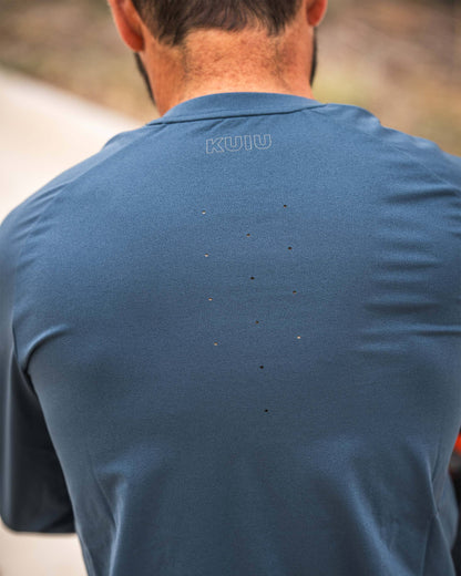 TrailTrainer LS Crew | Dark Iron Tonal
