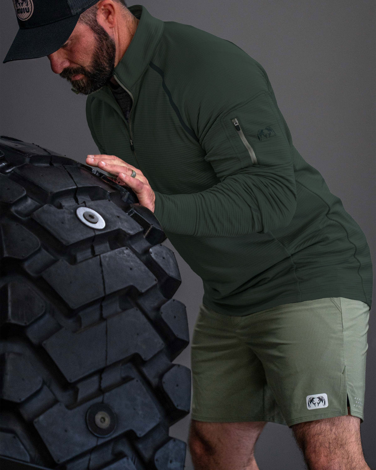 EnduroTrainer 7″ Short | Dark Iron Tonal