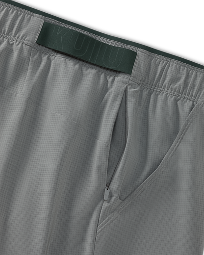 EnduroTrainer 7″ Short | Dark Iron Tonal